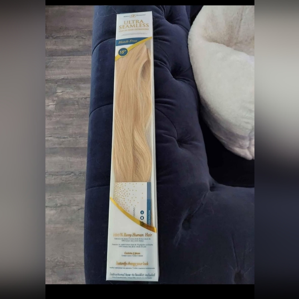 REMY 18 inch Seamless Clip In Hair Extensions Blonde Frost.